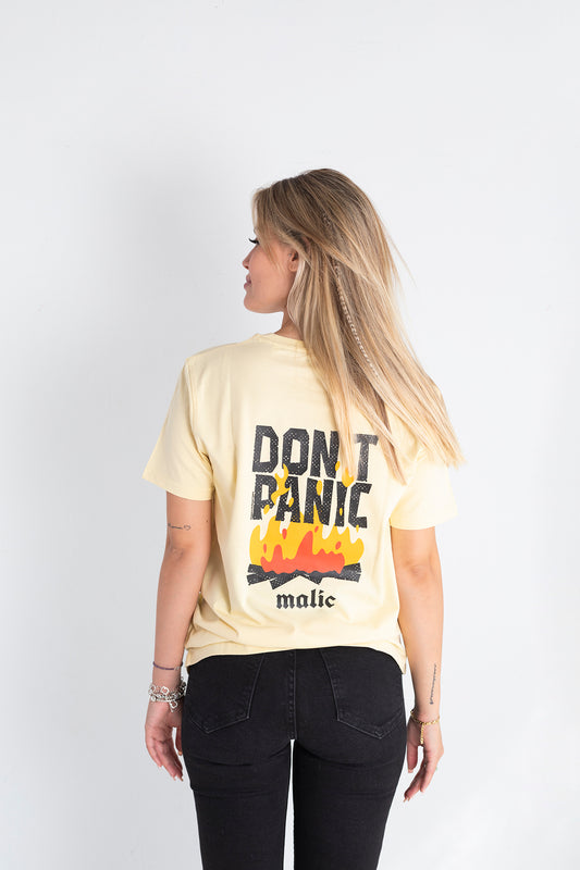 Camiseta DON'T PANIC amarillo mantequilla